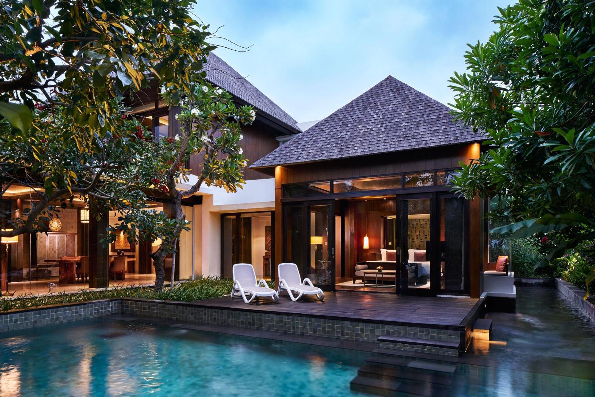 The Anvaya Beach Resort Bali Kuta  Exterior photo A pool villa at The Sarojin